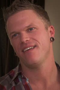 Brendon Miller in Divorcees