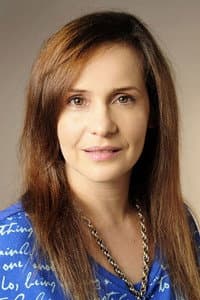 Gabriela Toscano in Debajo del mundo