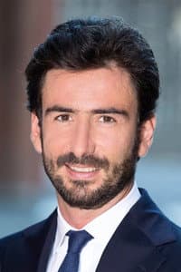 Luca Rosini in Alone in Venice