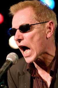 Robert Kane in Dr. Feelgood: Live in London