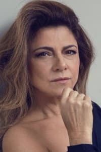 Vânia de Brito in O Amor dá Voltas