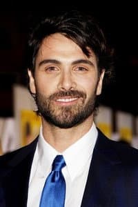Luca Calvani in Freezerburn