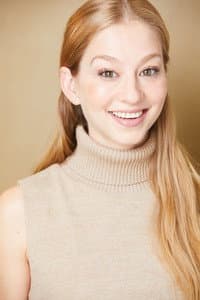 Anaïs Blake in Elfette Saves Christmas