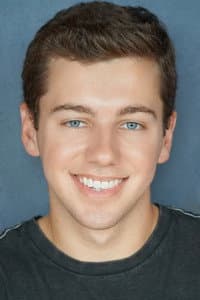 Evan Brinkman in Doctor Bello