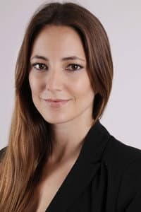 Tania Serrano in S - El legado Maldito