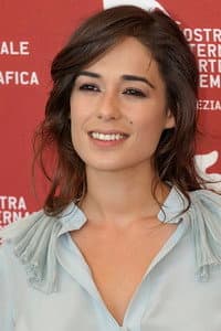 Diane Fleri in Romantiche