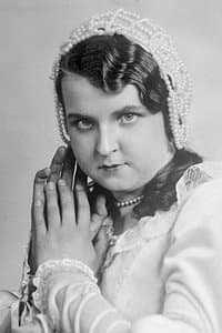 Marion Talley in Follow Your Heart