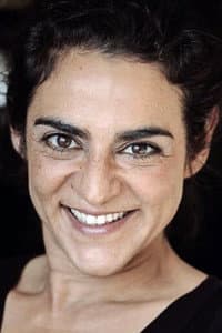 Toufan Manoutcheri in Les poupées persanes