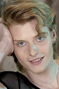 Martyn Fox in Fucking Blonds Have Much More Fun Again!