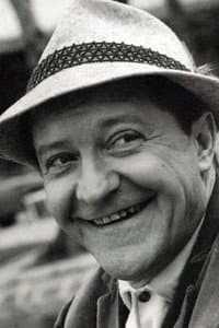 Alain Bouvette in Serre-moi contre toi, j'ai besoin de caresses