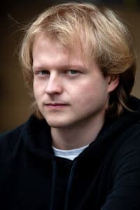 Arvid Swedrup in Flaggan