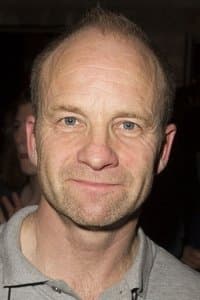 Adrian Rawlins in Game Over