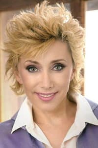 Elena Vorobey in Тело будет предано земле, а старший мичман будет петь