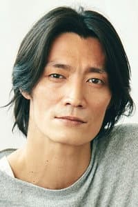 Kazuya Tanabe in The Violinist