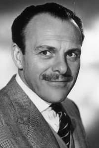 Terry-Thomas in The Vault of Horror