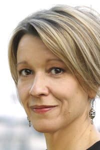 Linda Emond in The Missing Person