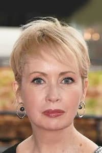 Lysette Anthony in Target of Suspicion