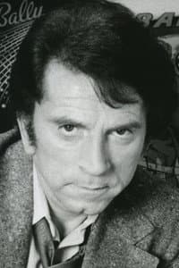 Gabriel Dell in Cutter