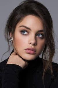 Odeya Rush in Dear Dictator