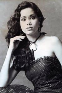 Lyka Ugarte in May Daga sa Labas ng Lungga