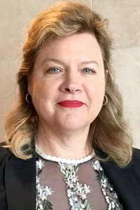 Mandy Walker in Pavane