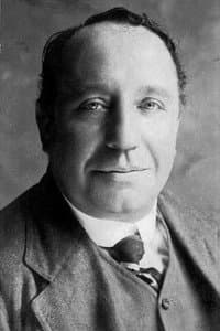Douglas Munro in Tons of Money