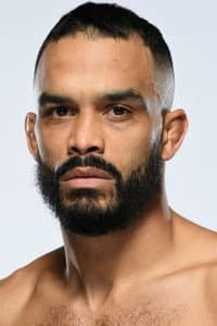 Rob Font in UFC 287: Pereira vs. Adesanya 2