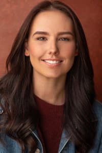Alaina Wilks in For Thom