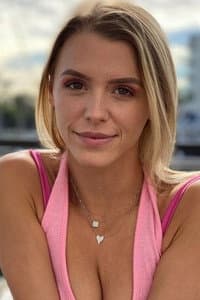 Evelyn Payne in The Art of Anal Sex 16