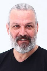 Sedat Erdiş in Şeytanın Çocukları-El Ebyaz