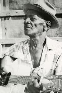 Mance Lipscomb in Le blues entre les dents
