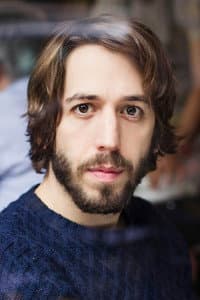 Martín Piroyansky in Sin hijos