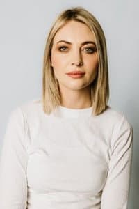 Mia-Anne O'Kennedy in Somer Son