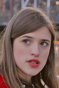 Adèle Csech in L'amour debout