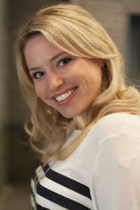 Caroline Frier in Das vergessene Dorf – Cora Steins erster Fall