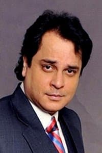 Mahesh Thakur in आशिकी २
