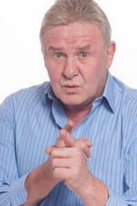 Leon Schuster in Mad Buddies