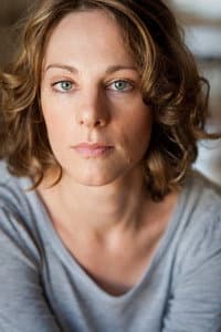 Julia Eder in Die göttliche Sophie - Das Findelkind