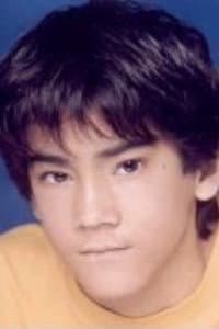 Quinn Buniel in 9 Lives of Mara