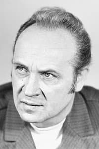Henrikas Kurauskas in Žolės šaknys