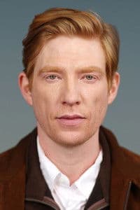 Domhnall Gleeson in Crash Pad