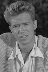 Buzz Martin in Shotgun Wedding