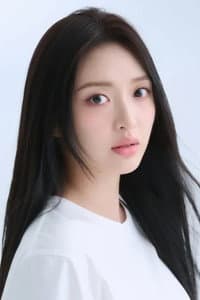 Choi Gyu-ri in Love Untangled