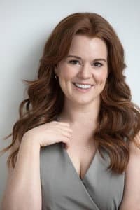 Jennifer Budinsky in You Can't Teach Love