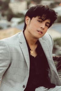 Miguel Tanfelix in Tahanan