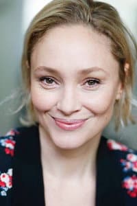 Julie Mouamma in Comme une envie