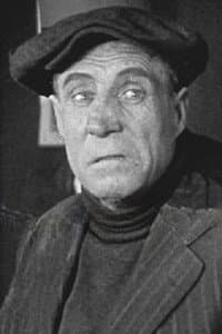 Steve Murphy in Hole in the Wall