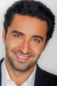 Pej Vahdat in The Day Shall Come