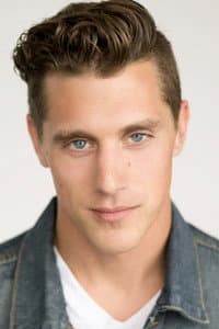 Curtis McGann in Sacren
