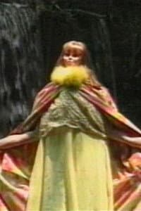 Frieda in Wigstock: The Movie
